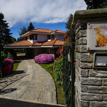 ストレーザ La Volpe Dorata Bed & Breakfast エクステリア 写真
